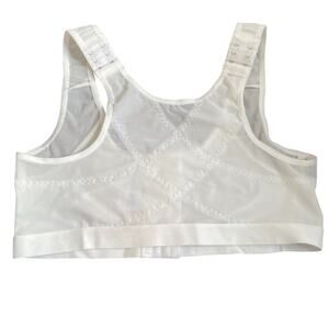 Unbranded White Wireless Bra Women’s Size XL Comfy  Lounge Basic Minimalist